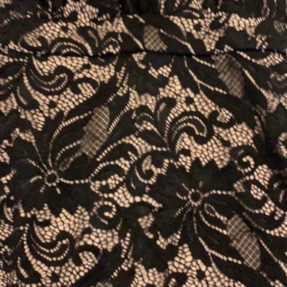 Akira Black & cream Lace Midi Dress - Picture 4 of 15